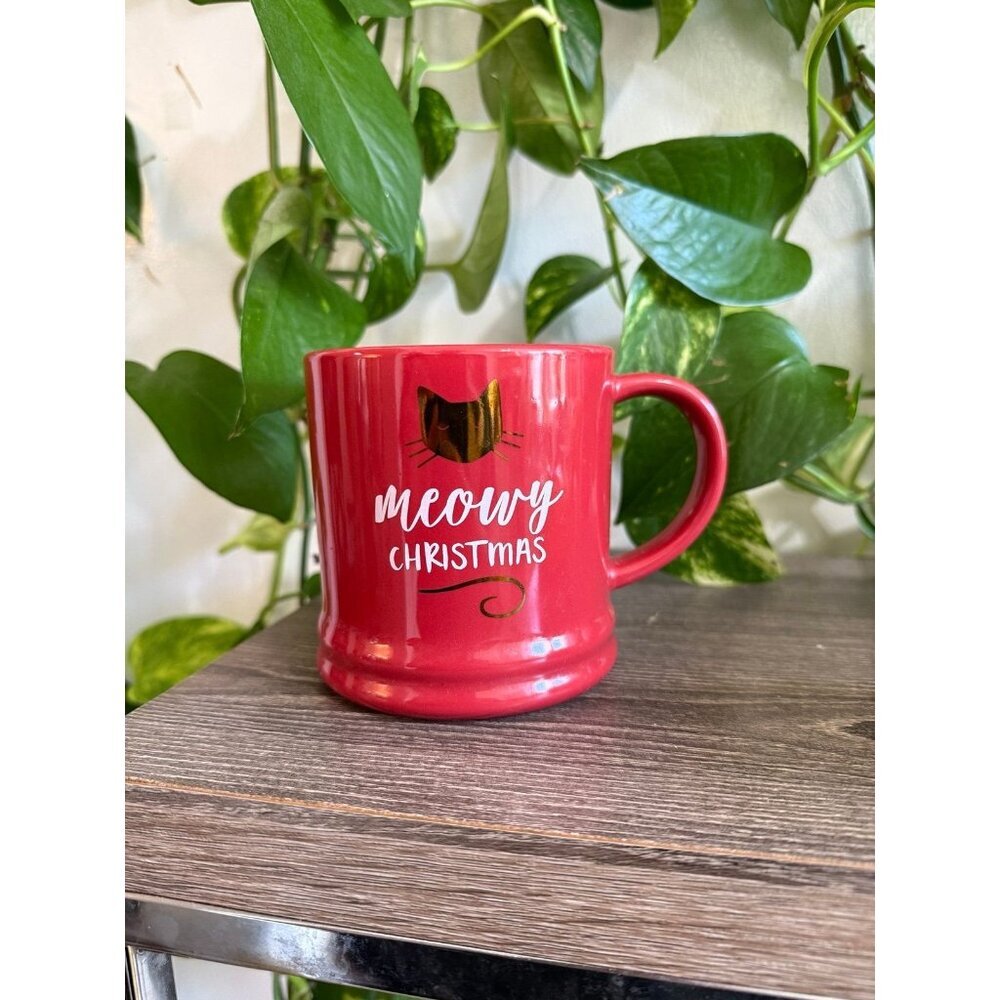 Threshold meowy Christmas mug